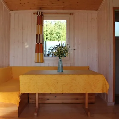 مكان تخييم Camping Raco
