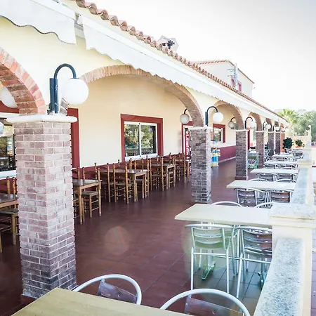 拉科营地 3* 貝尼多姆